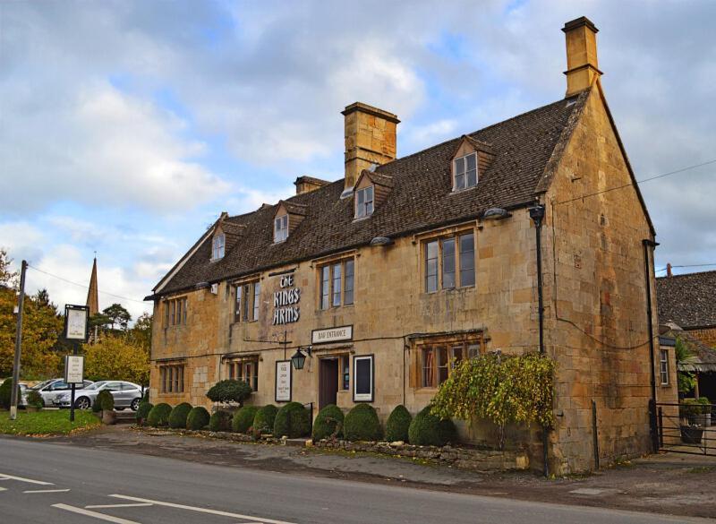 Cotswold Thatched Cottage Mickleton  Exterior photo